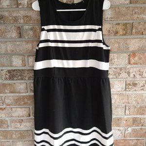 Black and White Stripe Dress 14/16